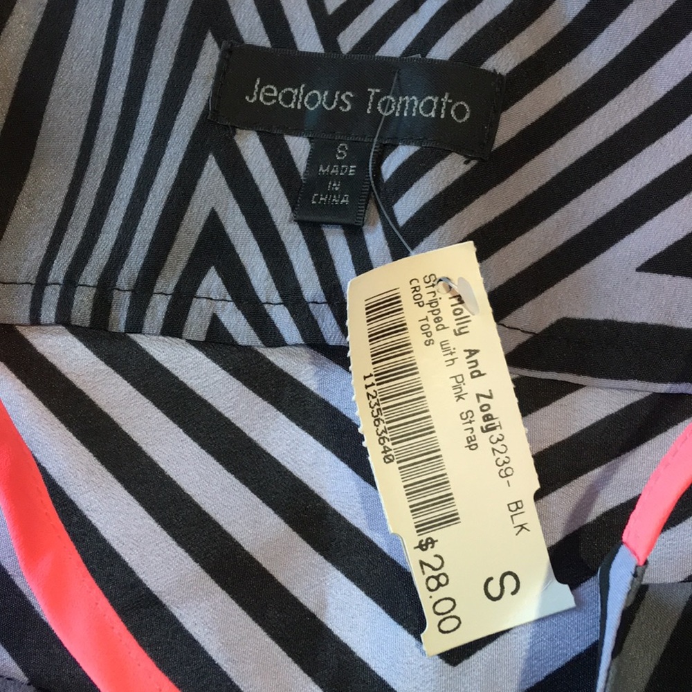 NWT Crop Top - Picture 4 of 4